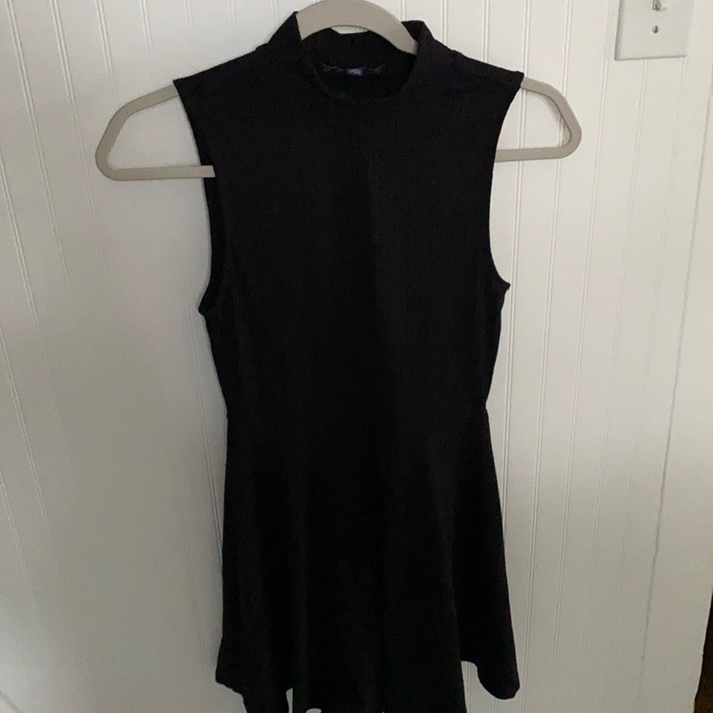aero black dress